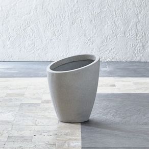 

Maceta Slant Gris